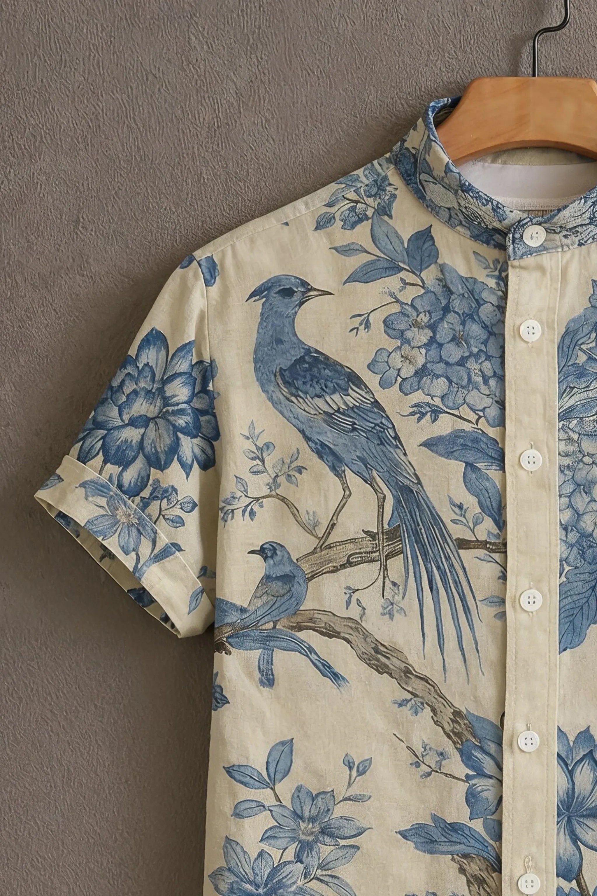 Lotus Bird Pattern Casual Mens Half Sleeves Shirt