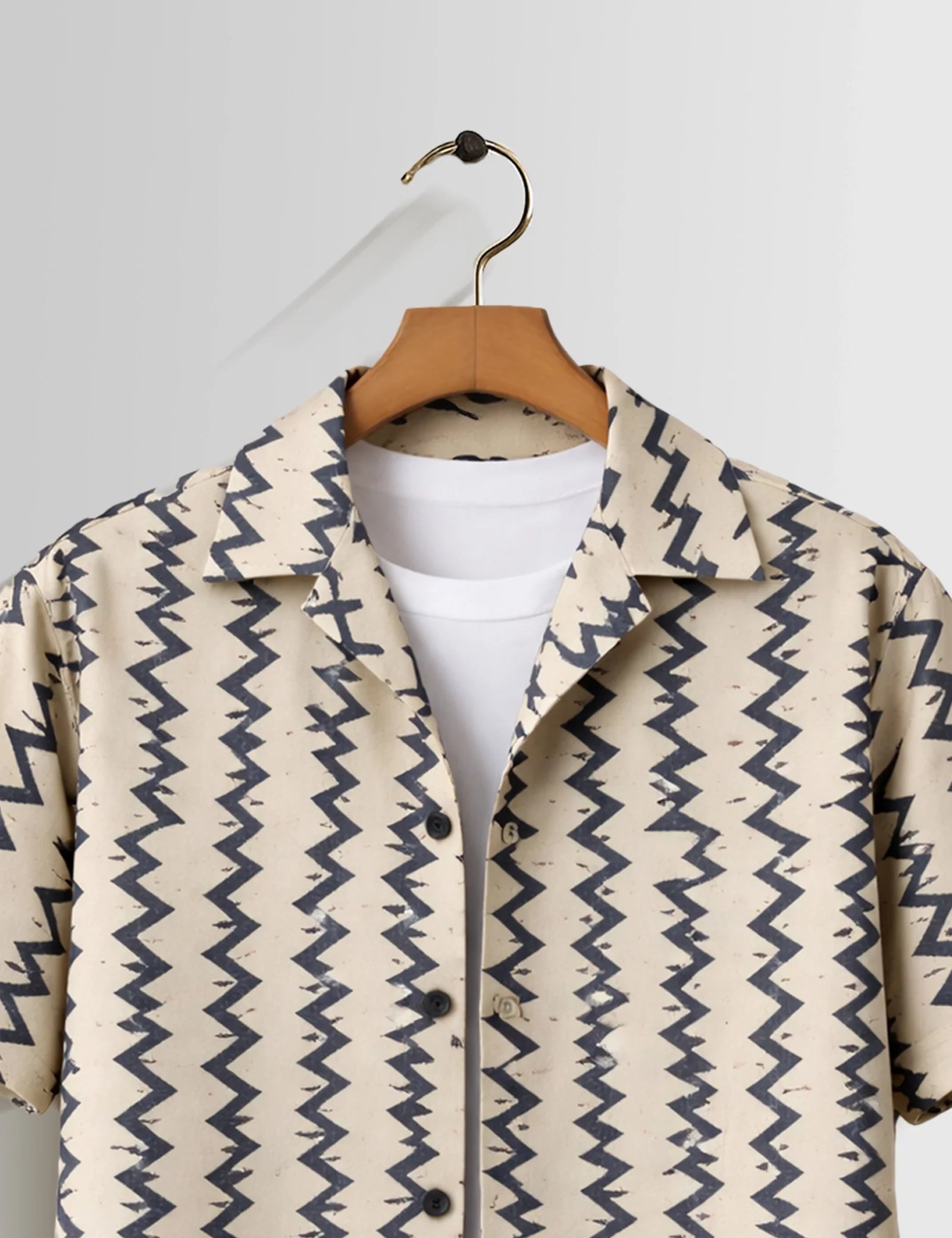 Vertical Zigzag Mens Half Sleeves Shirts - XPST